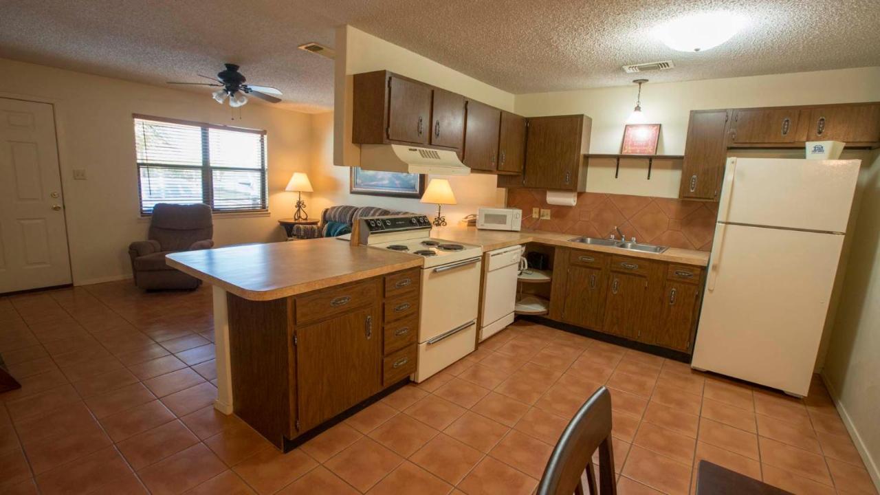 Texan Guest Ranch Otel McAllen Dış mekan fotoğraf
